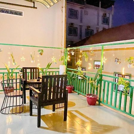 Centro Guest House Ciudad de Siem Riep Exterior foto